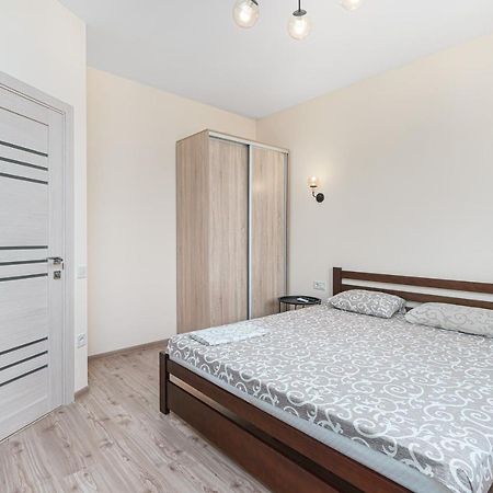 20 Deribasivska 2 Bedrooms Apartment Odessa Extérieur photo