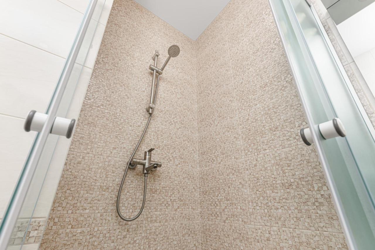 20 Deribasivska 2 Bedrooms Apartment Odessa Extérieur photo