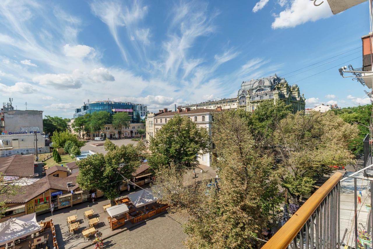 20 Deribasivska 2 Bedrooms Apartment Odessa Extérieur photo