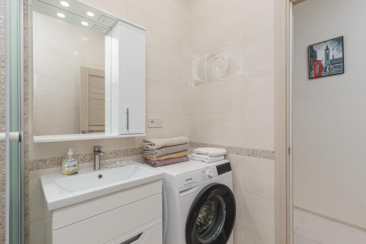 20 Deribasivska 2 Bedrooms Apartment Odessa Extérieur photo